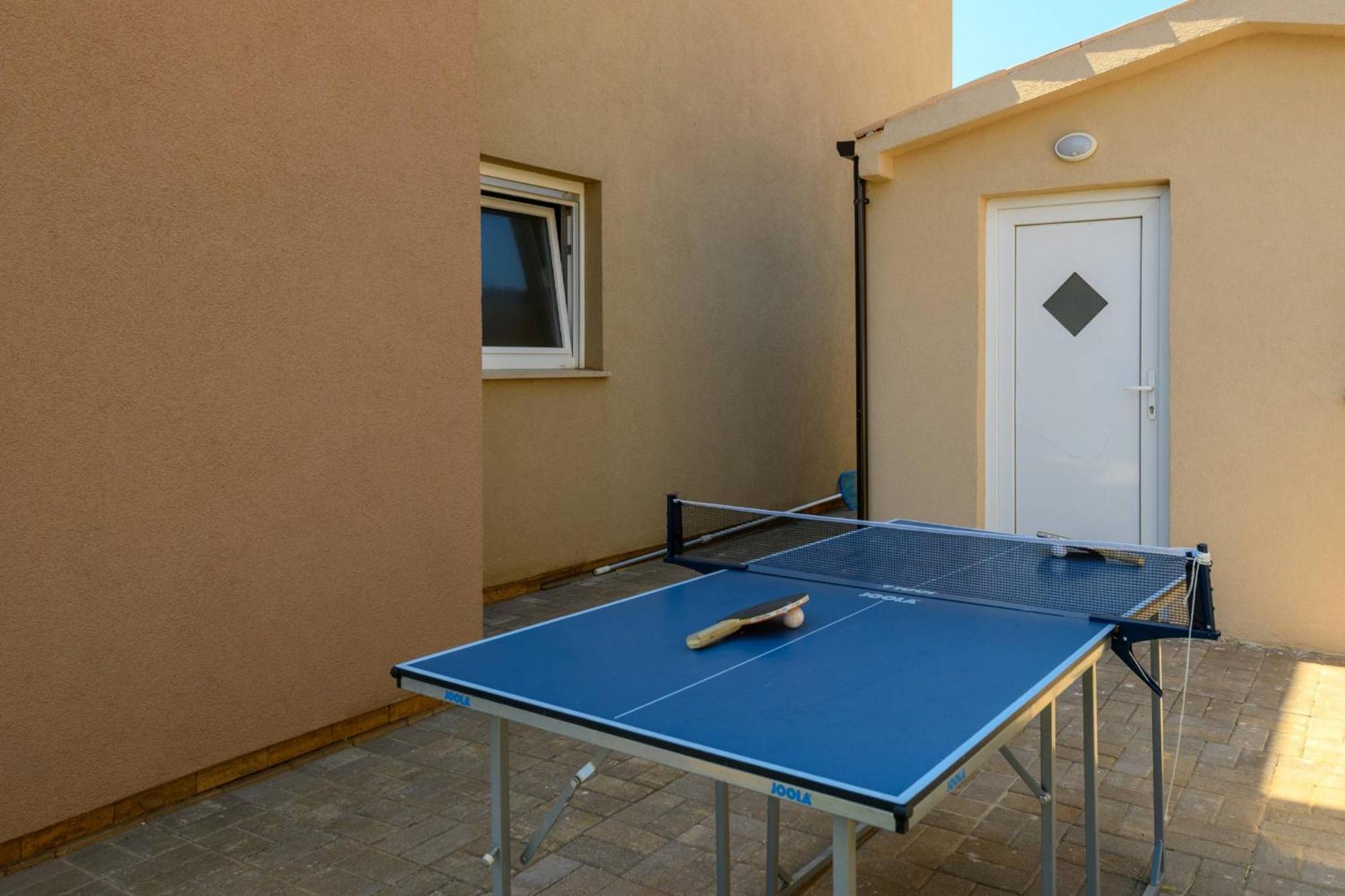 Villa Brionika Mit Pool วอดิยัน ภายนอก รูปภาพ